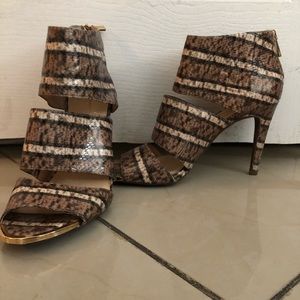 Snake skin high heel
